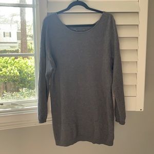 BEAUTIFUL WOMENS VINCE SWEATER